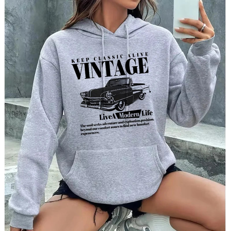 Vintage Car Hoodie – Klassischer Streetstyle | Oversize & Cozy